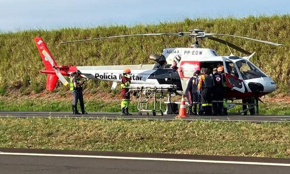 imagem de - Colisão Frontal Entre Ambulância e Carro na Rodovia dos Bandeirantes Deixa Três Feridos em Sumaré